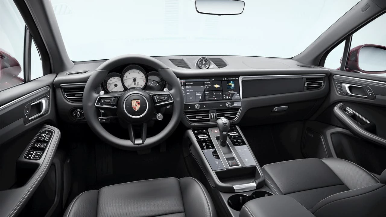 2026 Porsche Macan S - Image 9 of 10