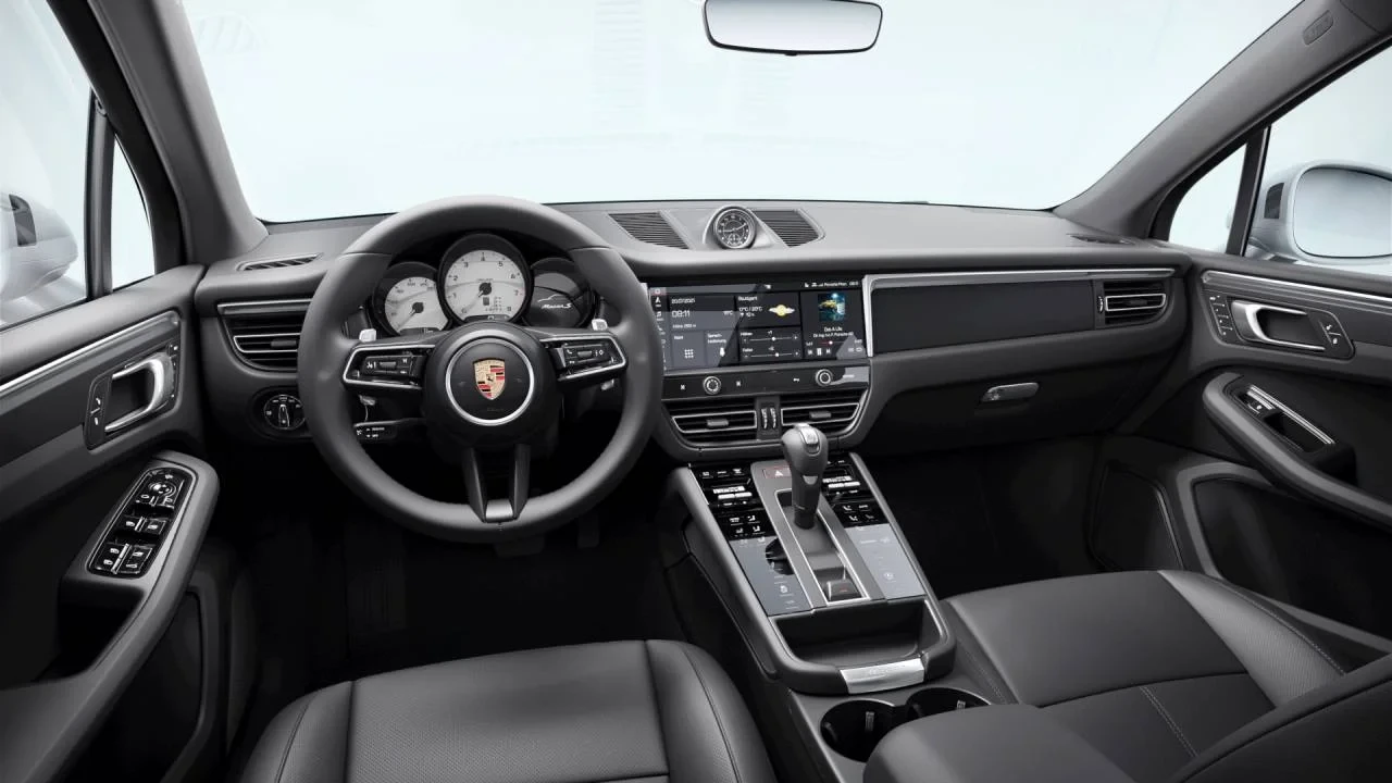 2026 Porsche Macan S - Image 9 of 10