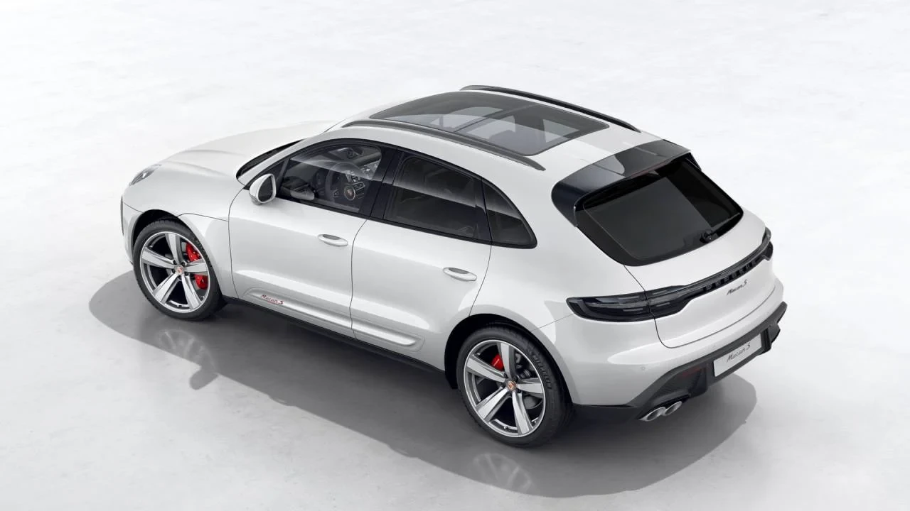 2026 Porsche Macan S - Image 4 of 10