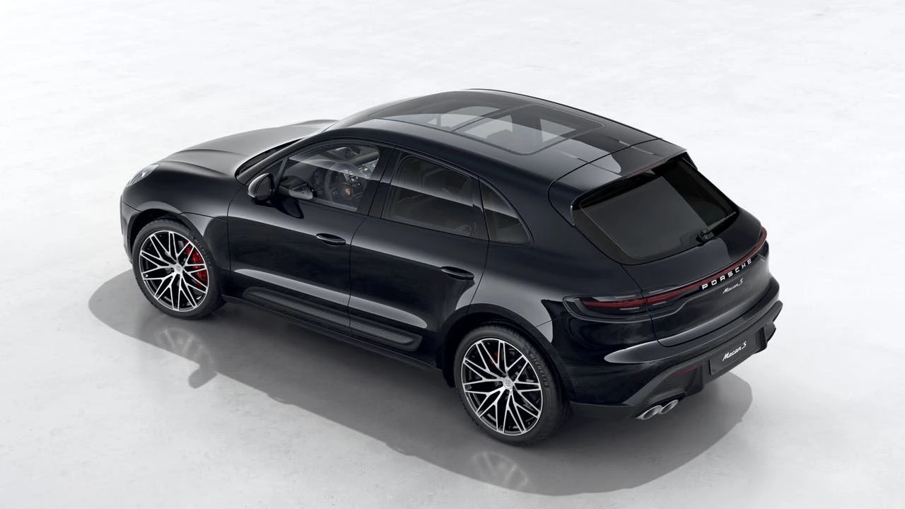 2026 Porsche Macan S - Image 4 of 10