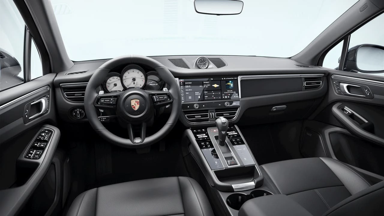2026 Porsche Macan S - Image 9 of 10
