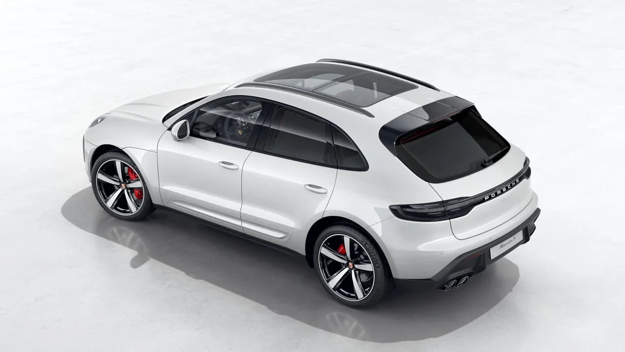 2026 Porsche Macan S - Image 4 of 10