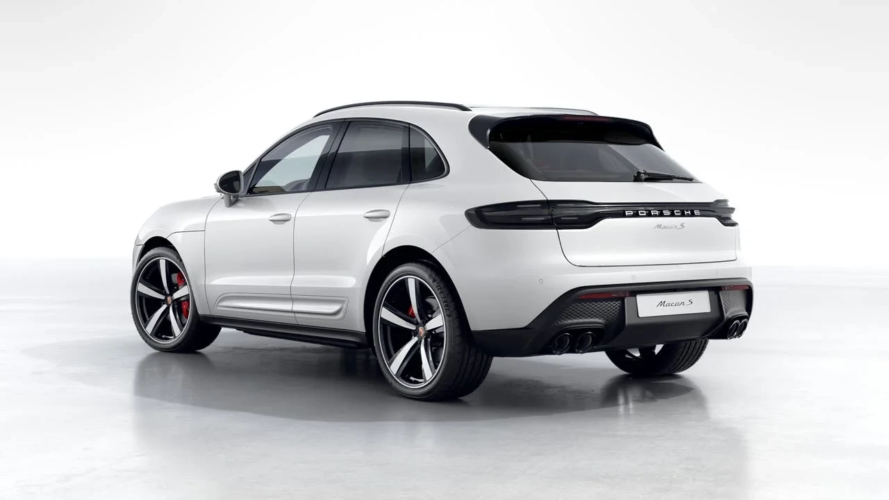 2026 Porsche Macan S - Image 3 of 10