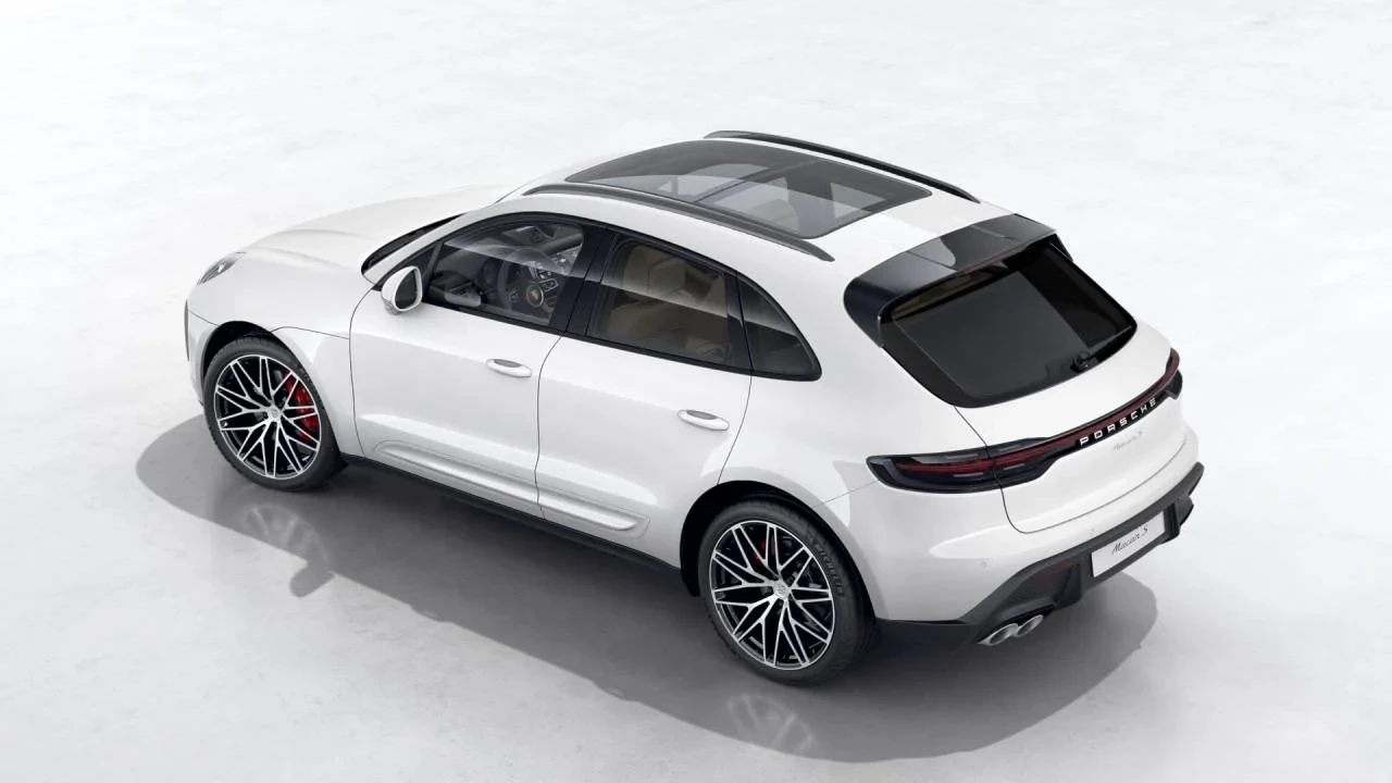 2026 Porsche Macan S - Image 4 of 10