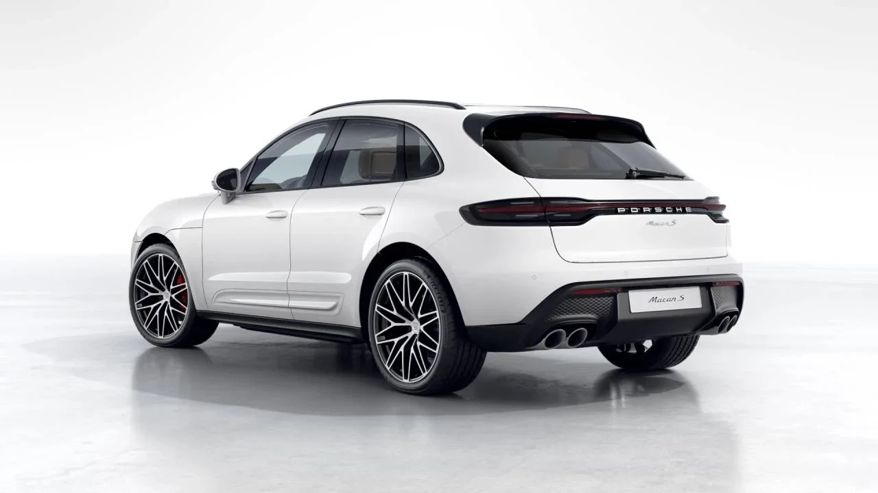 2026 Porsche Macan S - Image 3 of 10