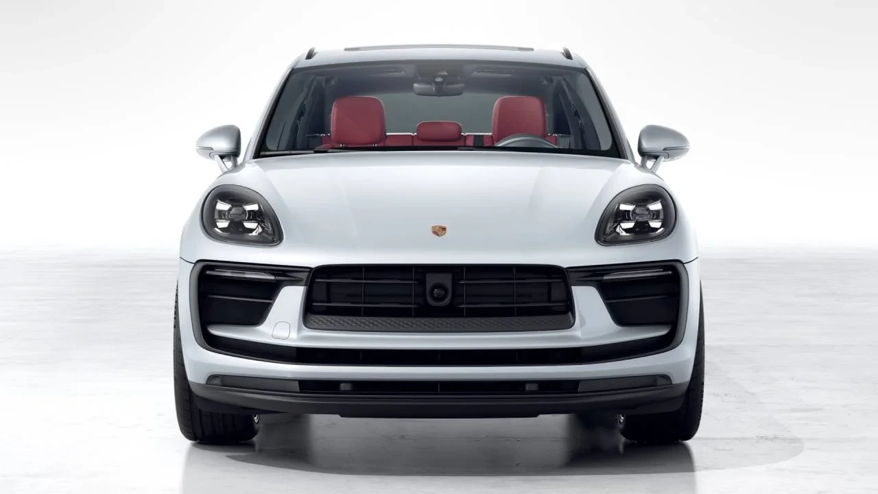 2026 Porsche Macan S - Image 8 of 10