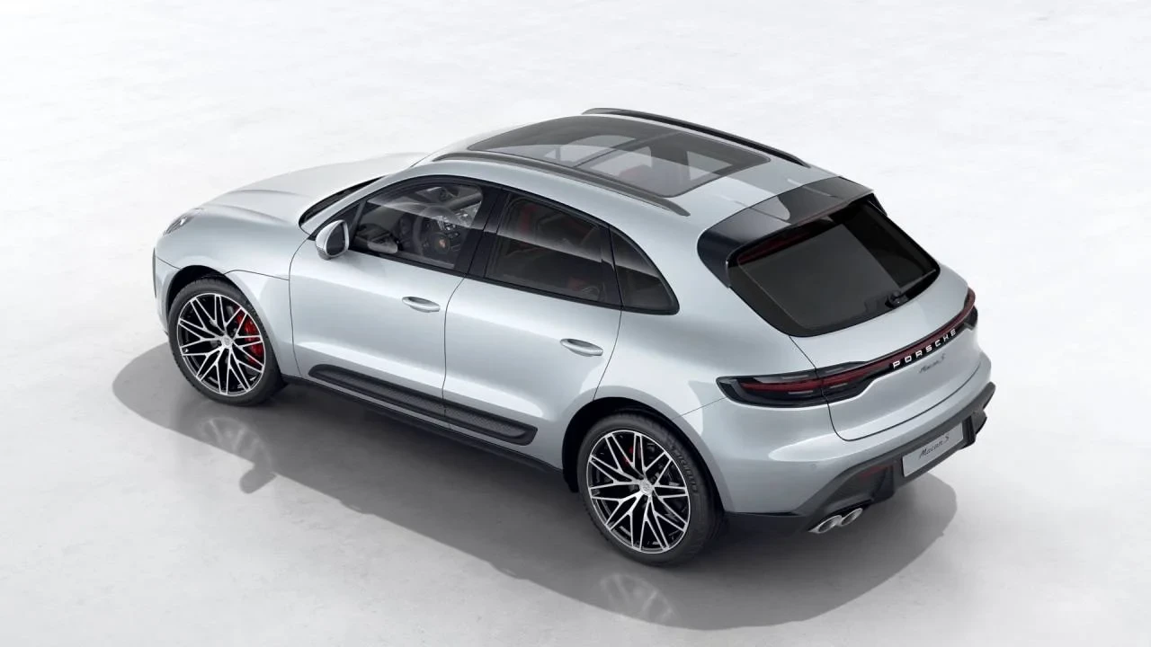 2026 Porsche Macan S - Image 4 of 10