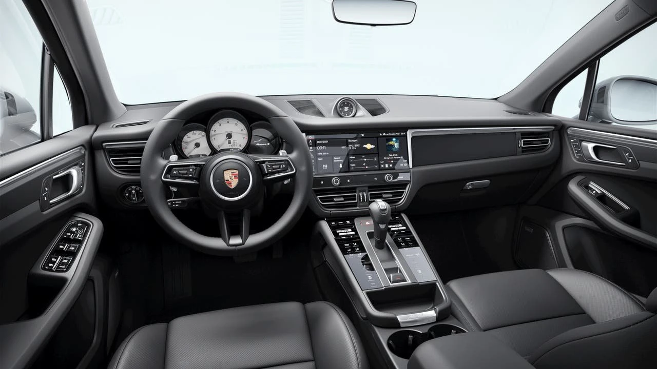 2026 Porsche Macan S - Image 9 of 10