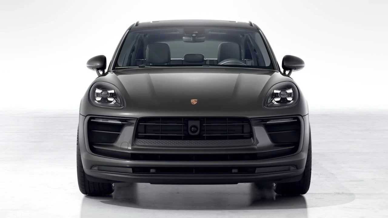 2026 Porsche Macan S - Image 8 of 10
