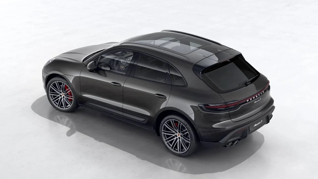 2026 Porsche Macan S - Image 4 of 10