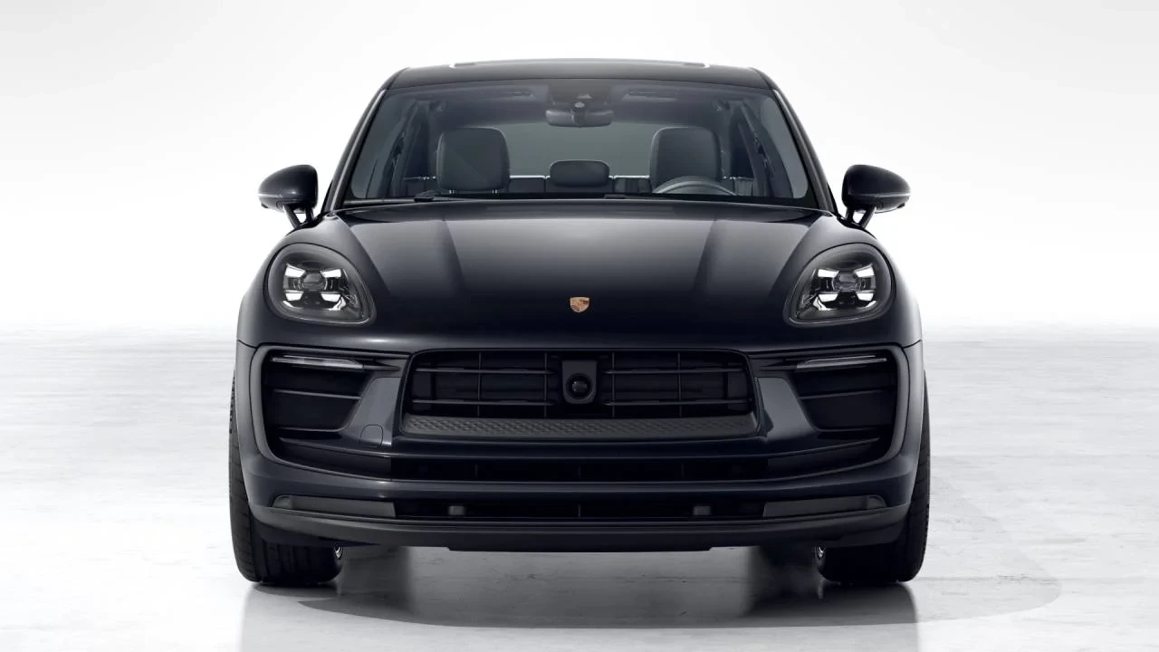2026 Porsche Macan S - Image 8 of 10