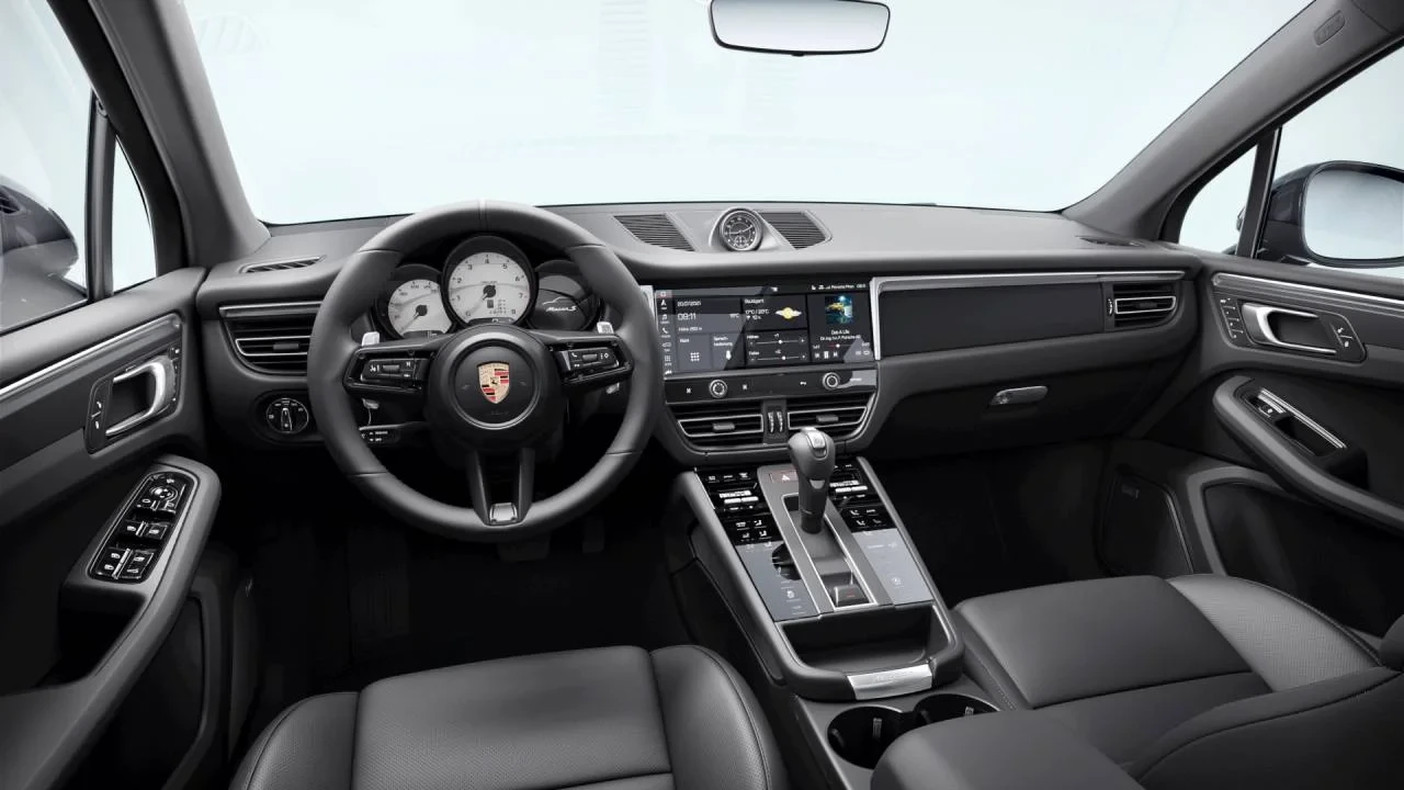 2026 Porsche Macan S - Image 9 of 10
