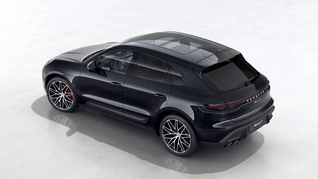 2026 Porsche Macan S - Image 4 of 10
