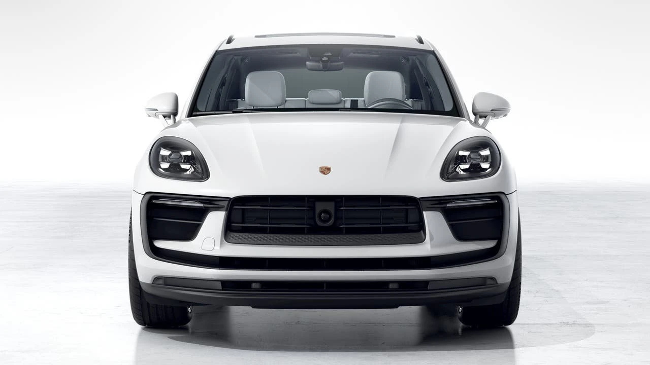 2026 Porsche Macan S - Image 8 of 10