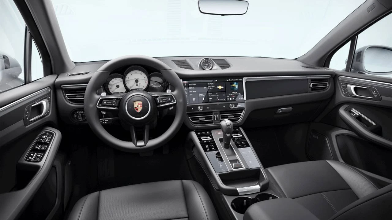2026 Porsche Macan S - Image 9 of 10