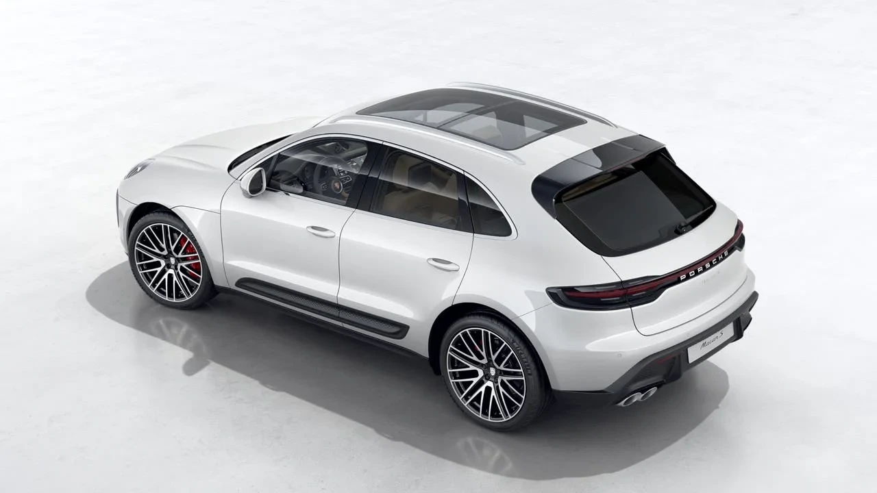 2026 Porsche Macan S - Image 4 of 10