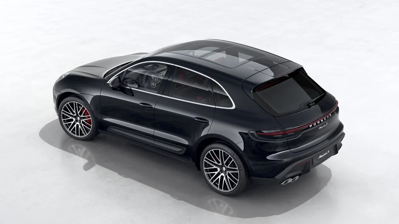 2026 Porsche Macan S - Image 4 of 10
