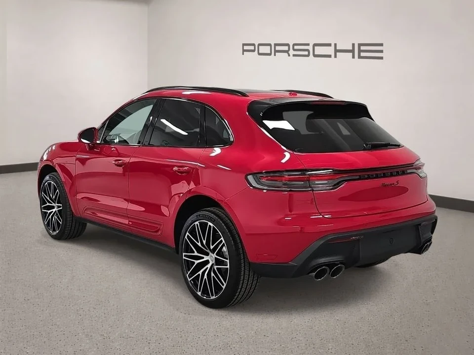 2026 Porsche Macan S - Image 3 of 31