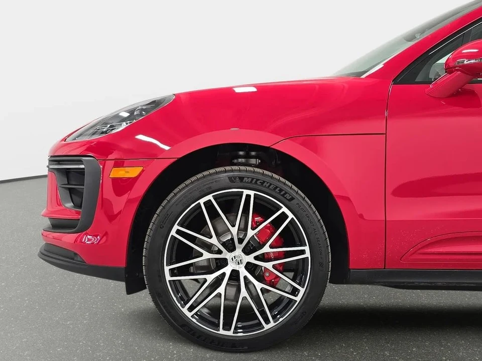 2026 Porsche Macan S - Image 10 of 31