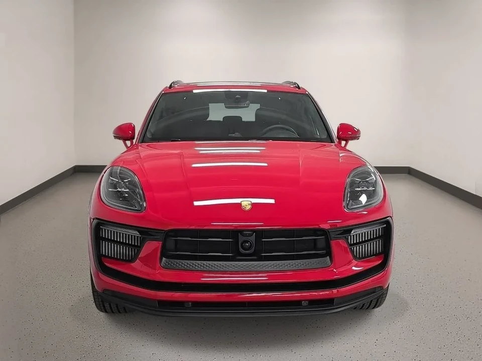 2026 Porsche Macan S - Image 9 of 31