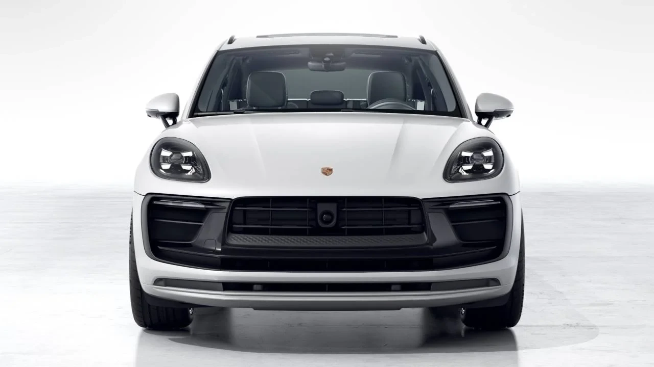 2026 Porsche Macan S - Image 8 of 10