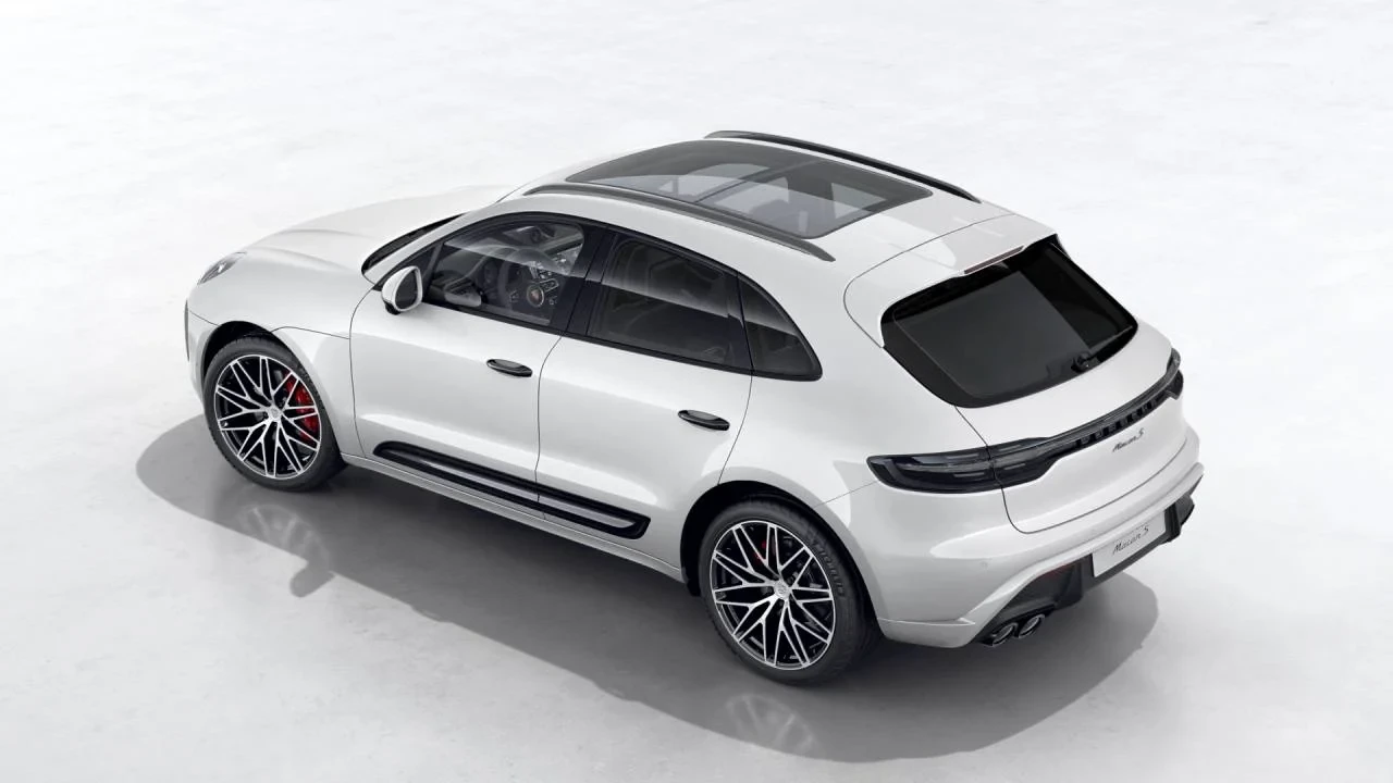2026 Porsche Macan S - Image 4 of 10