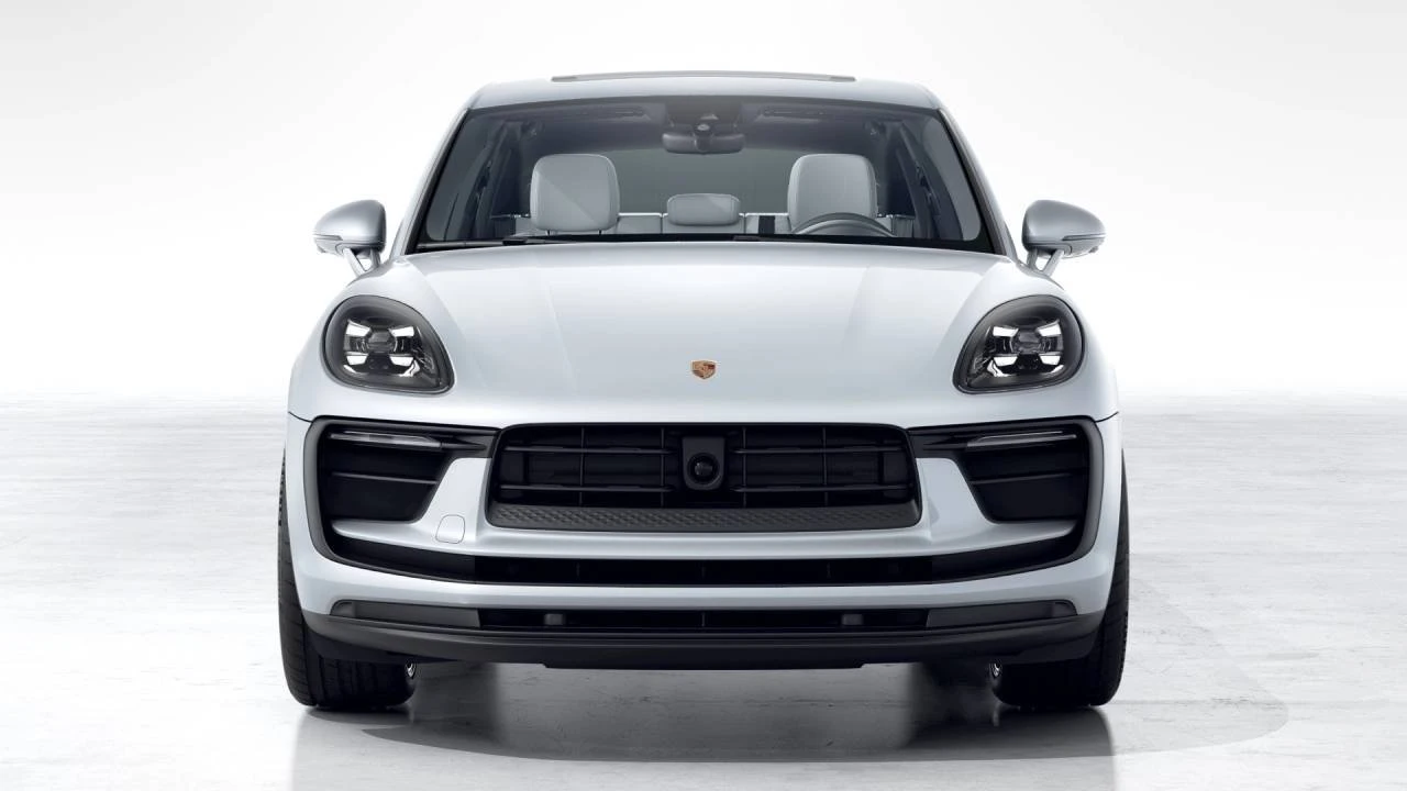 2026 Porsche Macan S - Image 8 of 10