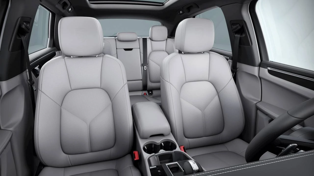 2026 Porsche Macan S - Image 10 of 10
