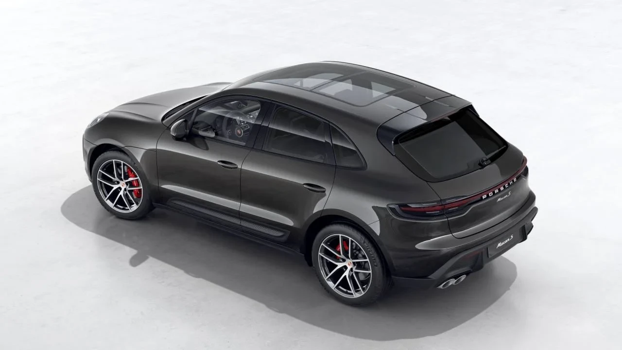 2026 Porsche Macan S - Image 4 of 10