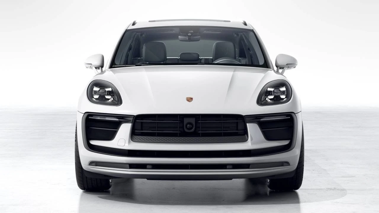 2026 Porsche Macan S - Image 8 of 10