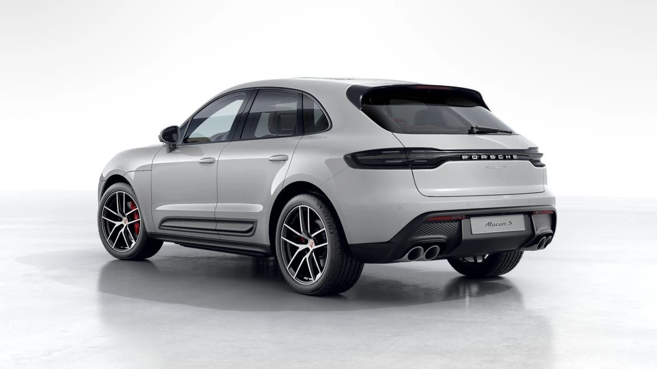 2026 Porsche Macan S - Image 3 of 10