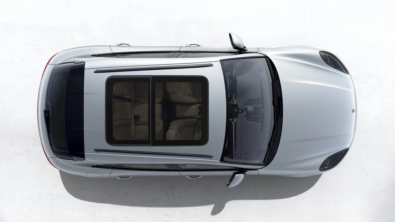 2026 Porsche Macan - Image 5 of 10