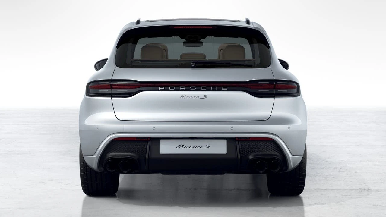 2026 Porsche Macan - Image 7 of 10
