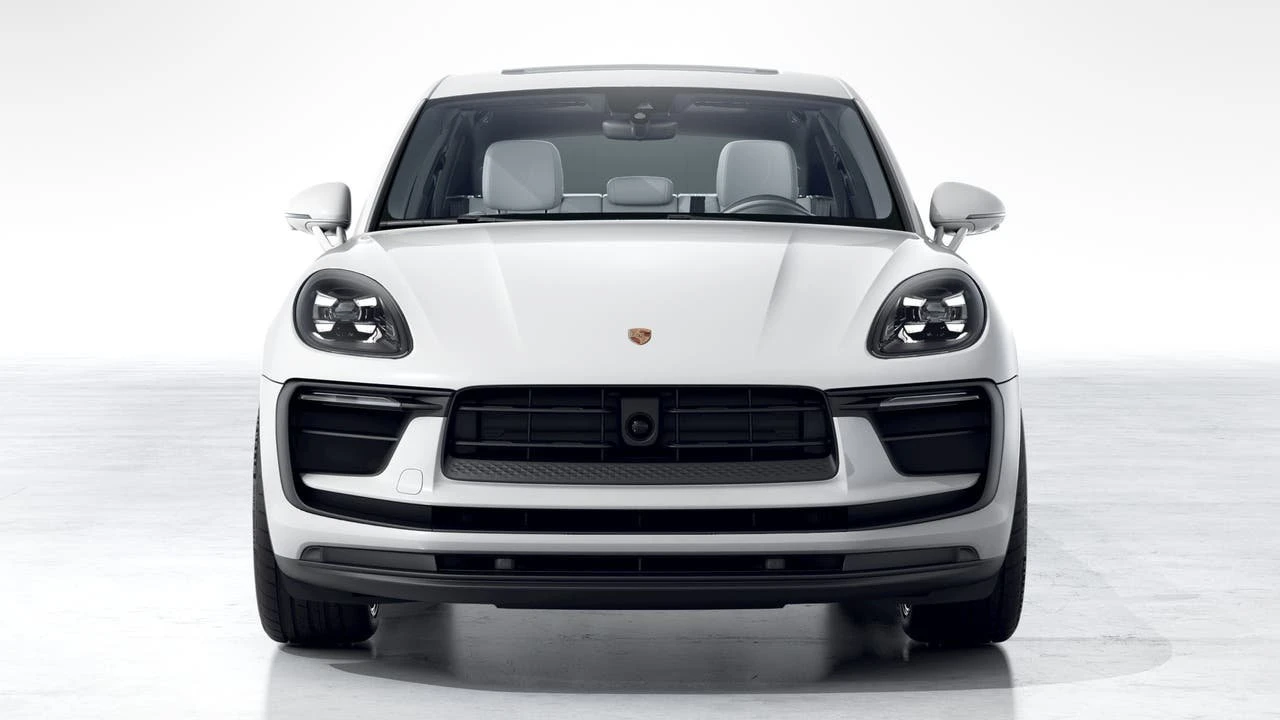 2026 Porsche Macan S - Image 8 of 10