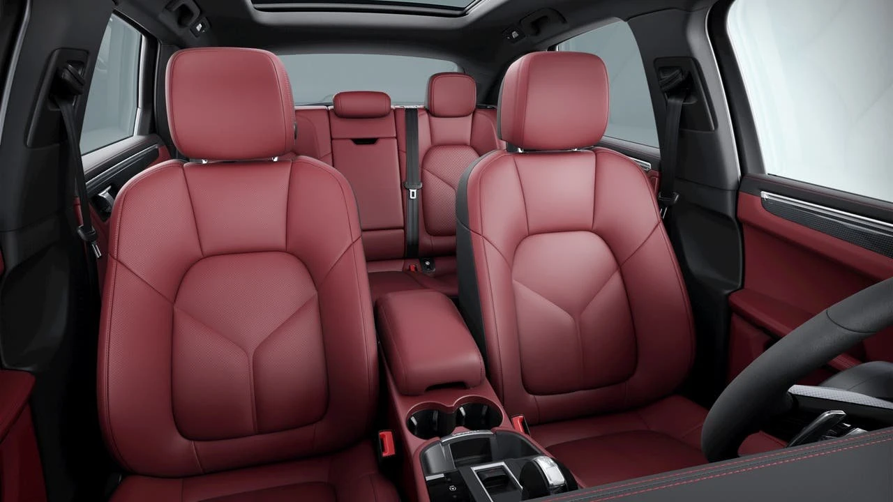 2026 Porsche Macan S - Image 10 of 10