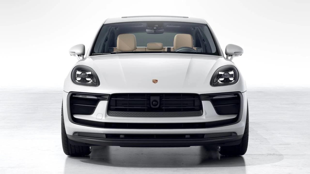 2026 Porsche Macan S - Image 8 of 10
