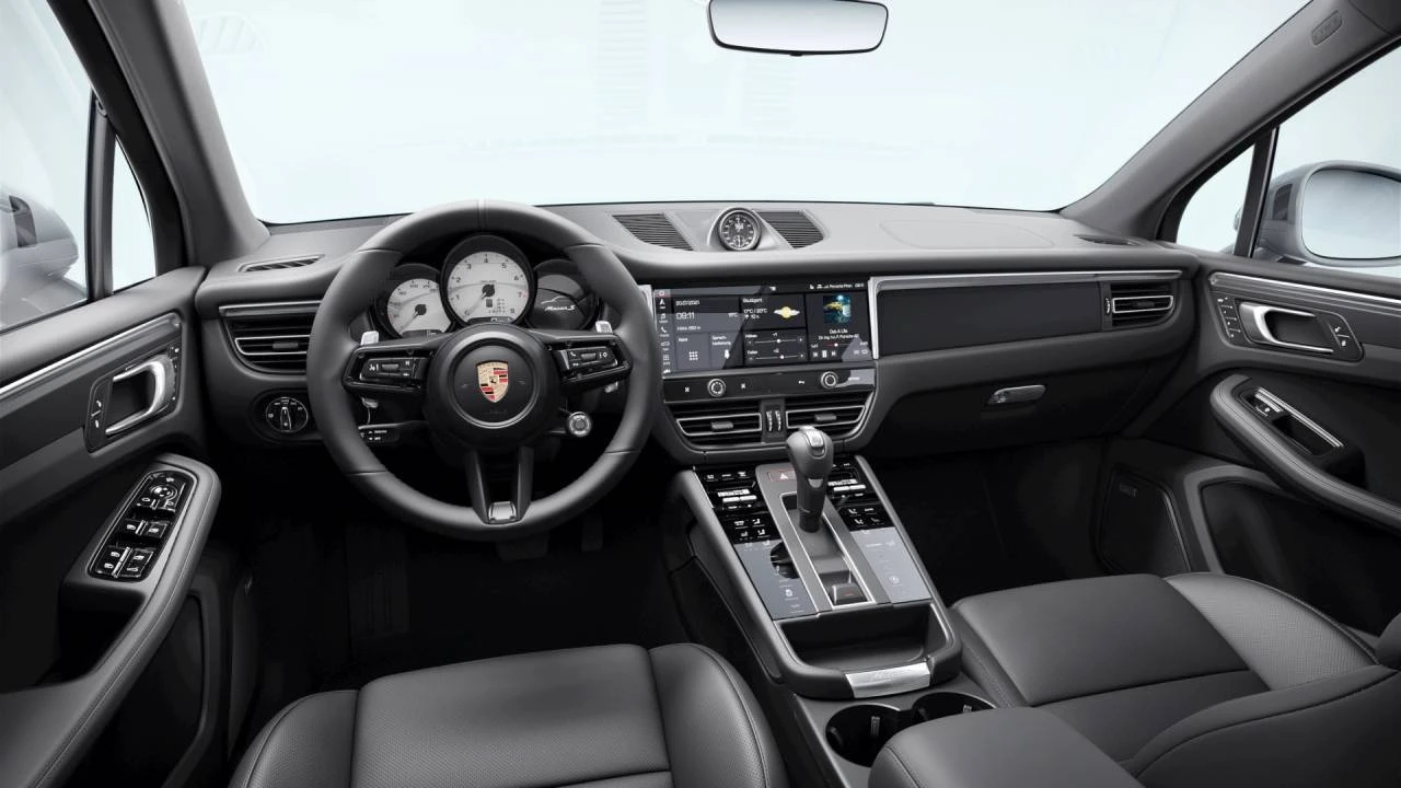 2026 Porsche Macan S - Image 9 of 10