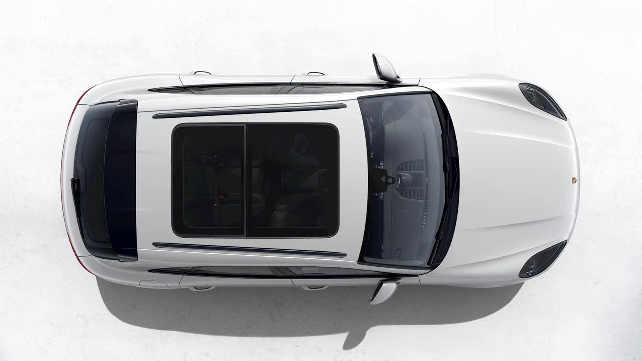 2026 Porsche Macan - Image 5 of 10