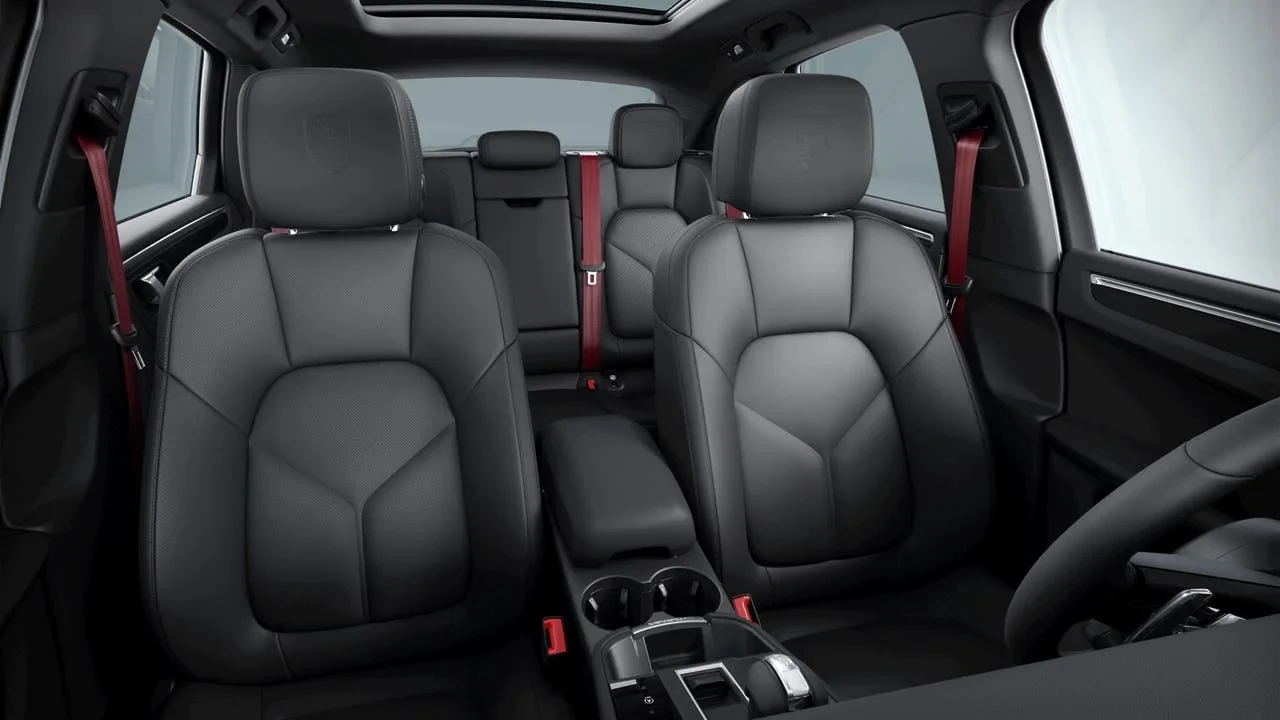 2026 Porsche Macan S - Image 10 of 10