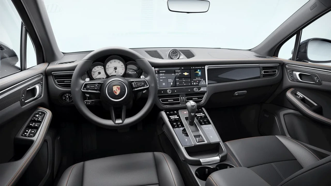 2026 Porsche Macan S - Image 9 of 10