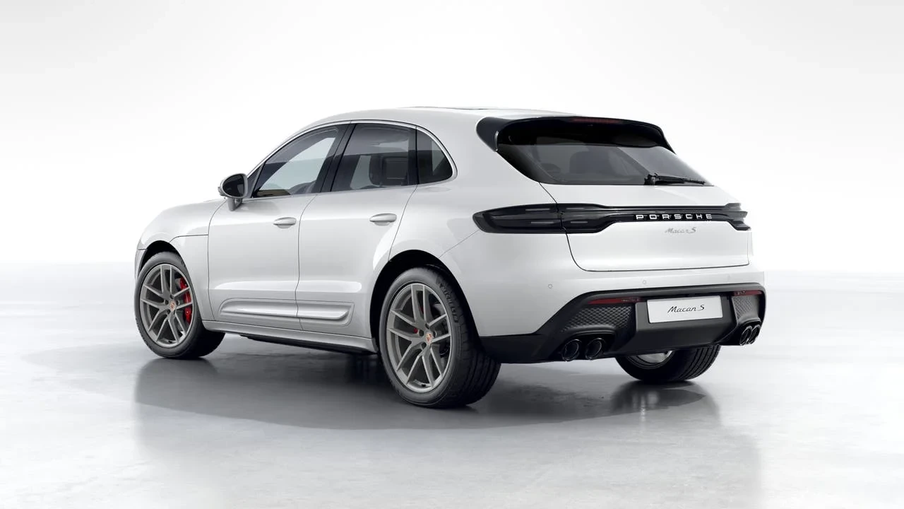 2026 Porsche Macan S - Image 3 of 10