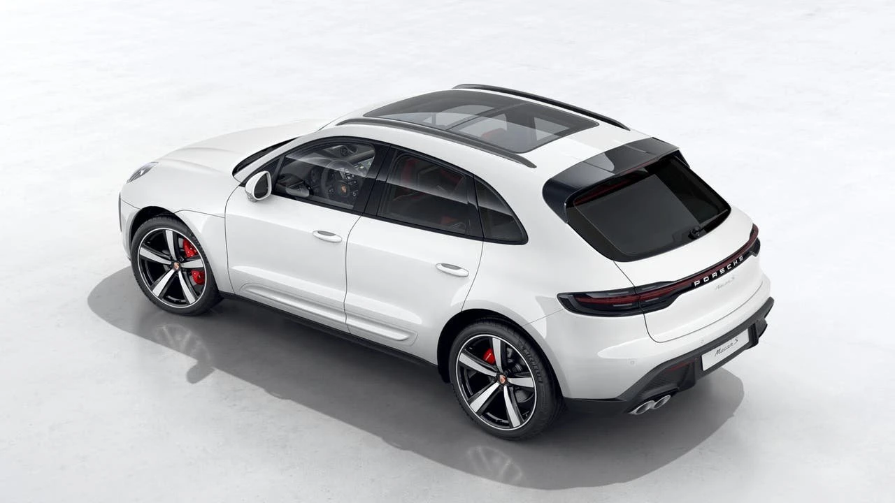 2026 Porsche Macan S - Image 4 of 10