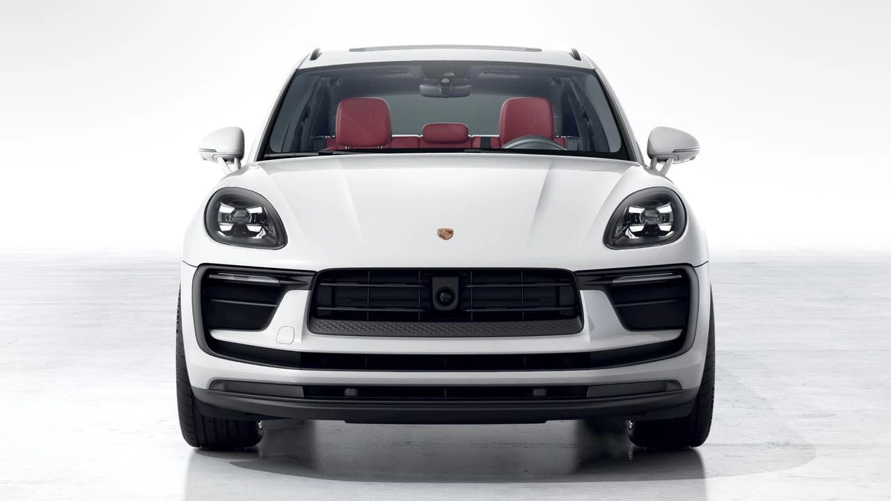 2026 Porsche Macan S - Image 8 of 10