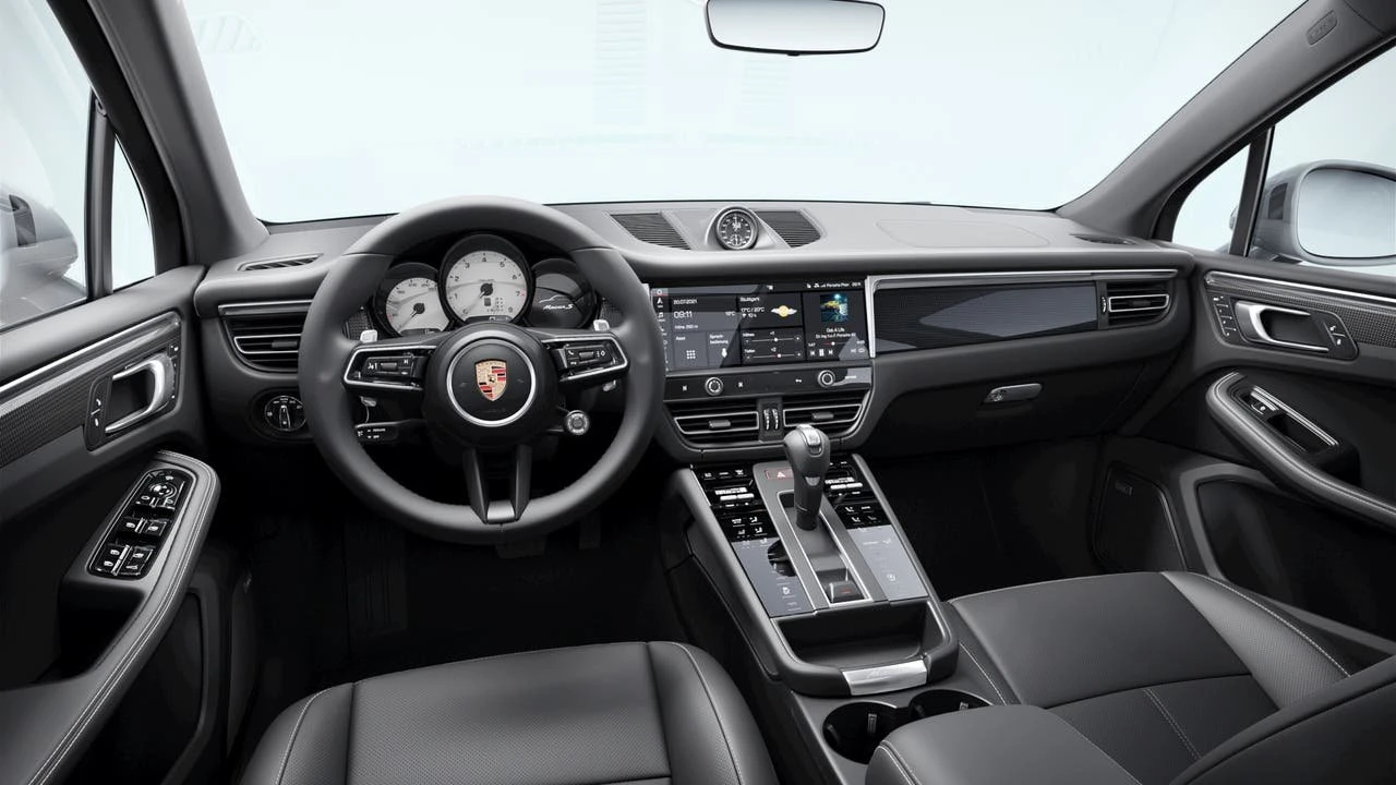 2026 Porsche Macan S - Image 9 of 10
