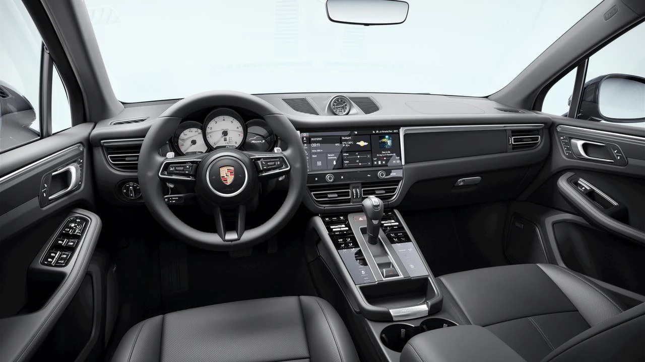 2026 Porsche Macan S - Image 9 of 10