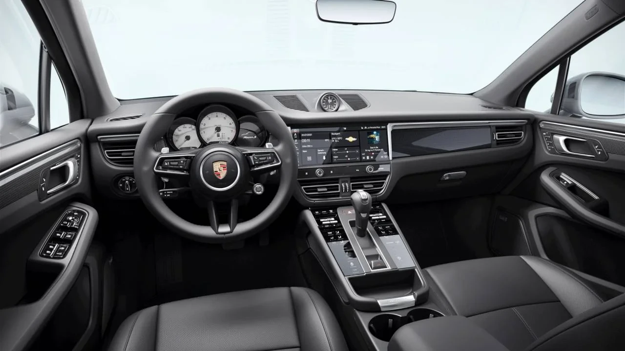 2026 Porsche Macan S - Image 9 of 10