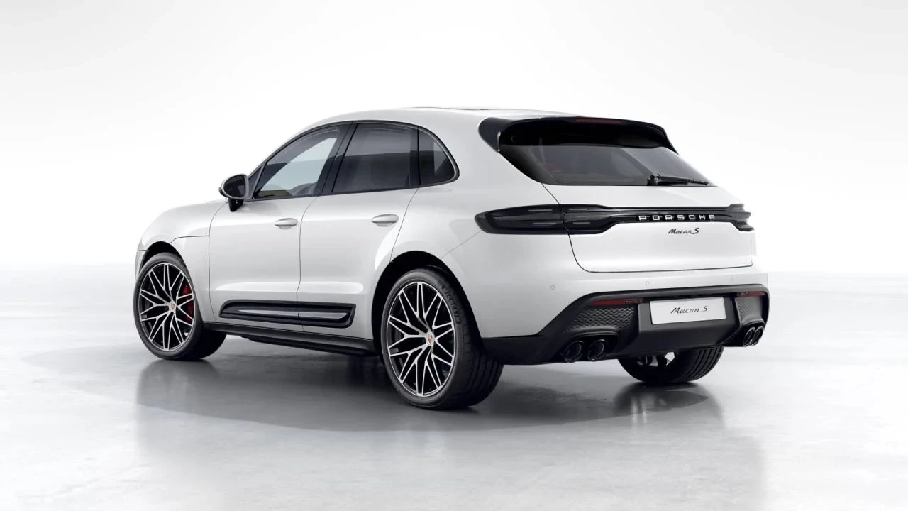 2026 Porsche Macan S - Image 3 of 10