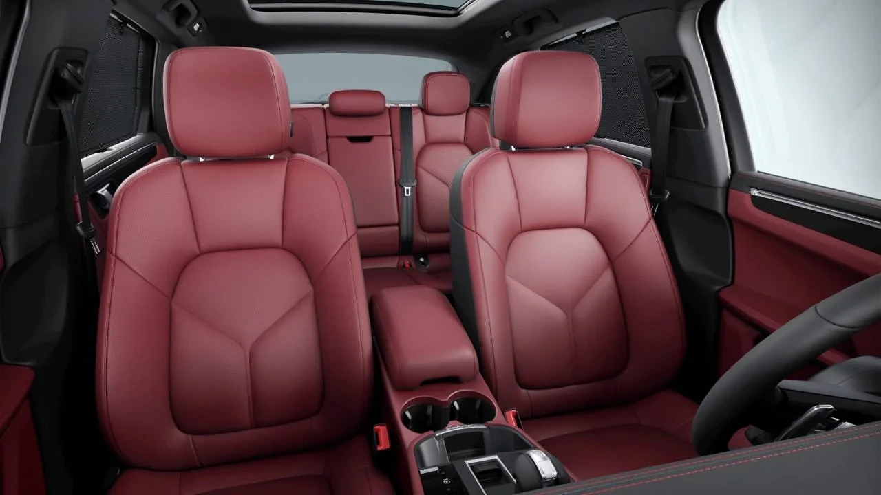 2026 Porsche Macan S - Image 10 of 10