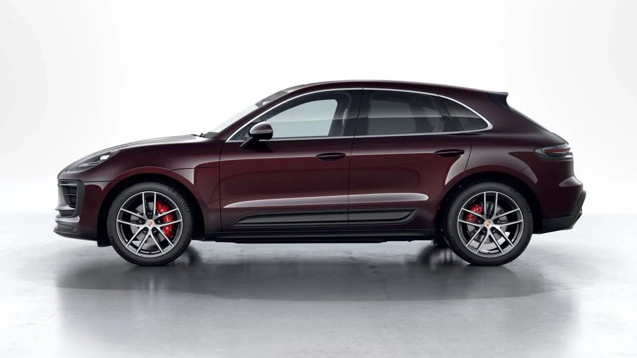 2026 Porsche Macan S - Image 2 of 10