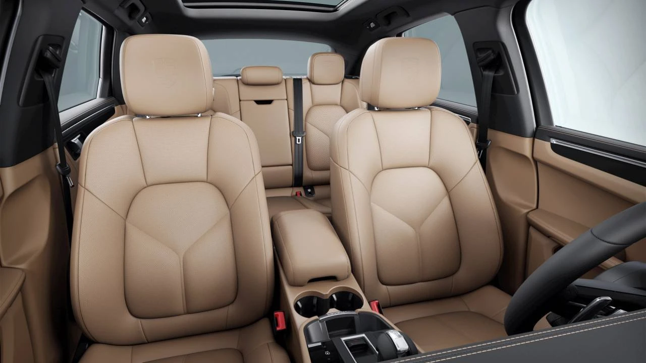 2026 Porsche Macan S - Image 10 of 10